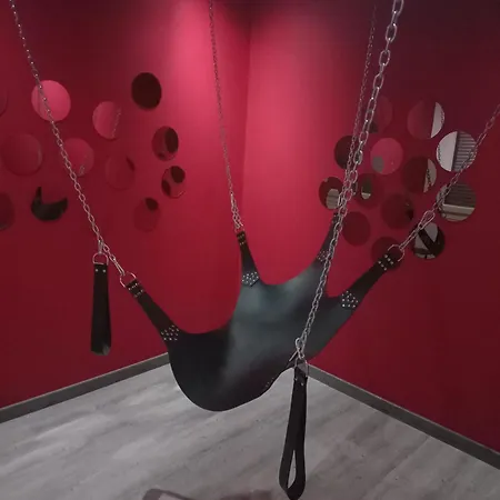 La Maison Du Plaisir * 滨海伊西尼